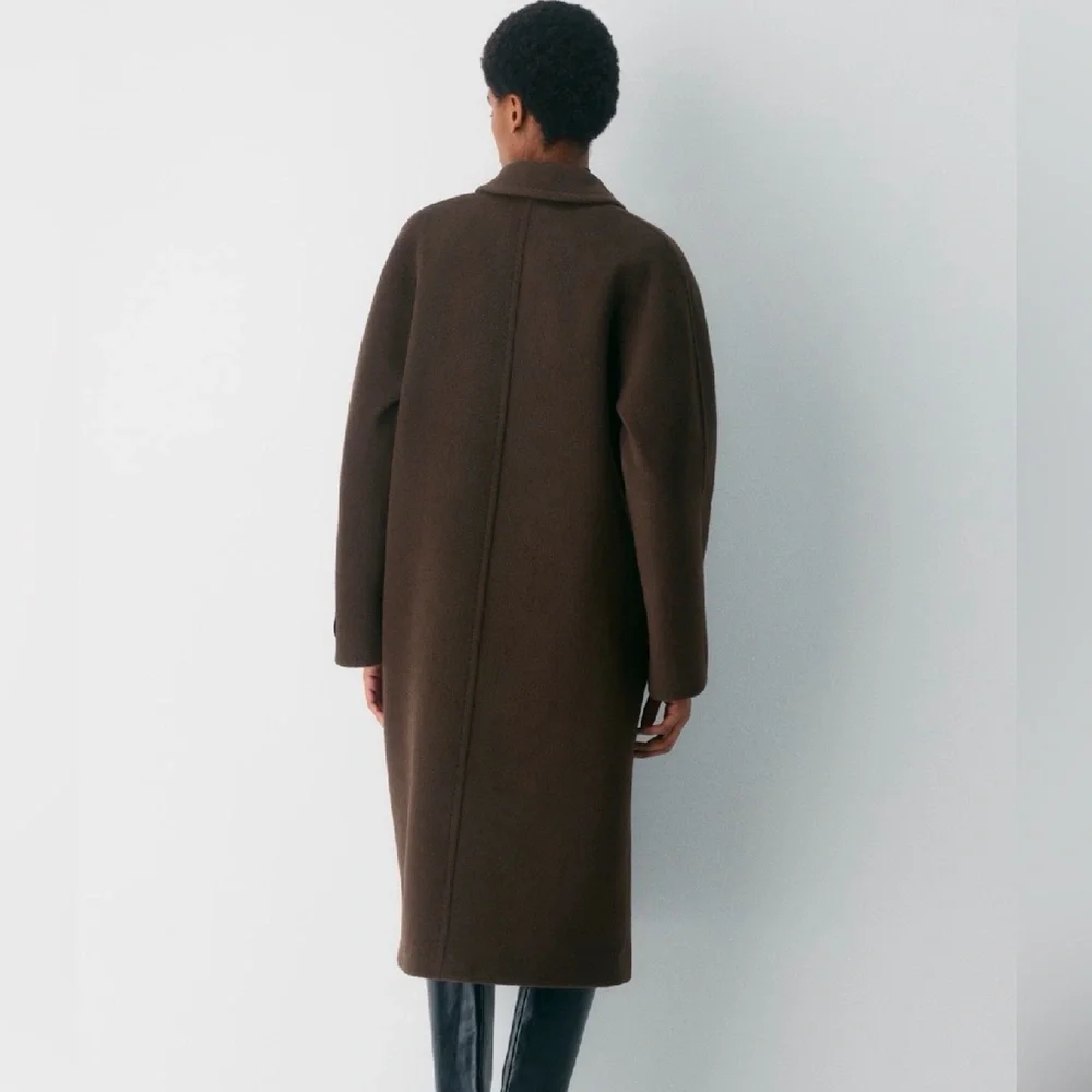 Aritizia slouchy wool coat in camel - Picture 2 of 3